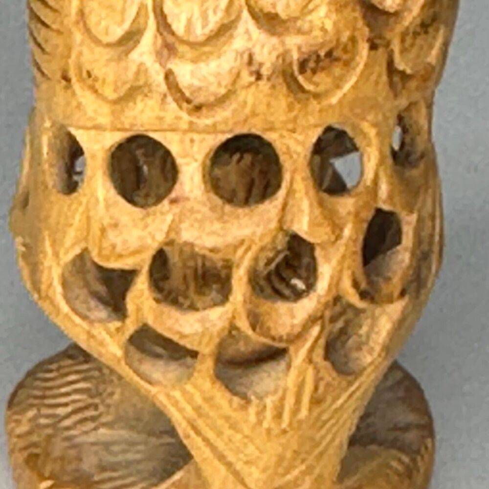 Vintage Hand Carved Wooden Owl With Baby Owl Inside - Picture 9 of 10